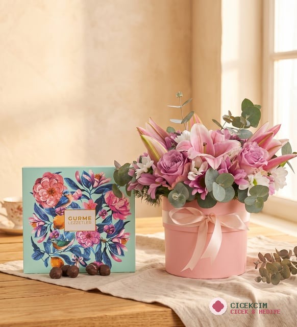 Pembe Saksıda Gül Lilyum ve Trüflü Gurme Lezzetler
